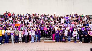 Marcha hacia la igualdad: Voces universitarias unidas por los Derechos de la Mujer